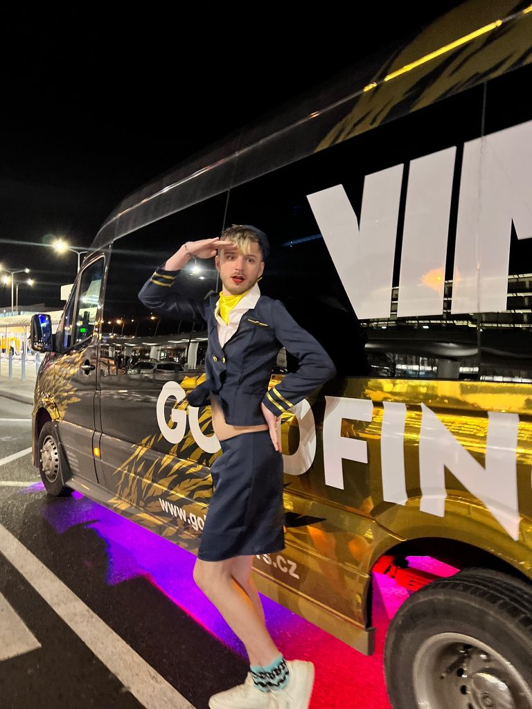 Prague stag party vip party bus airport transfer