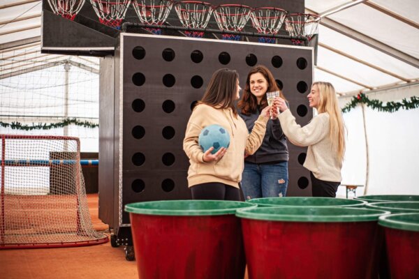 Giant Prosecco Pong - Image 3