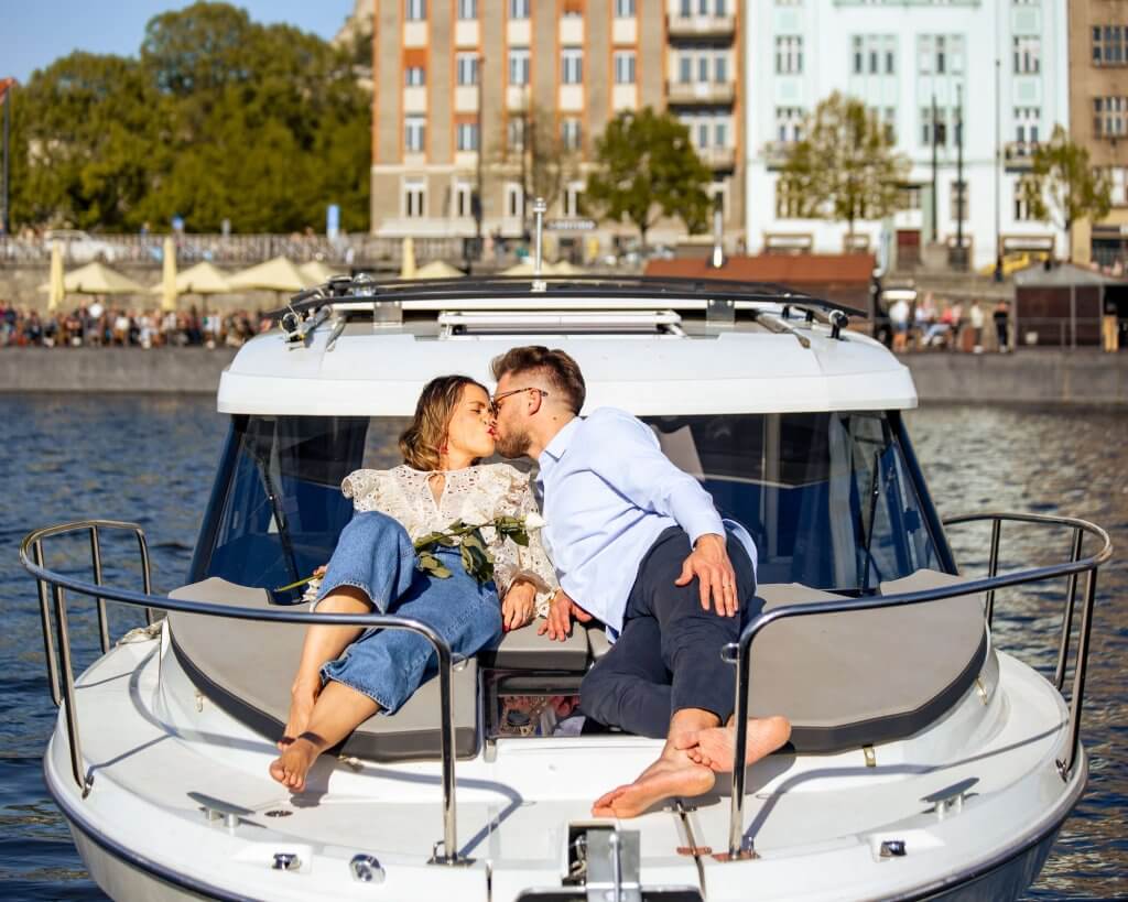 Prague Private Mini Yachts